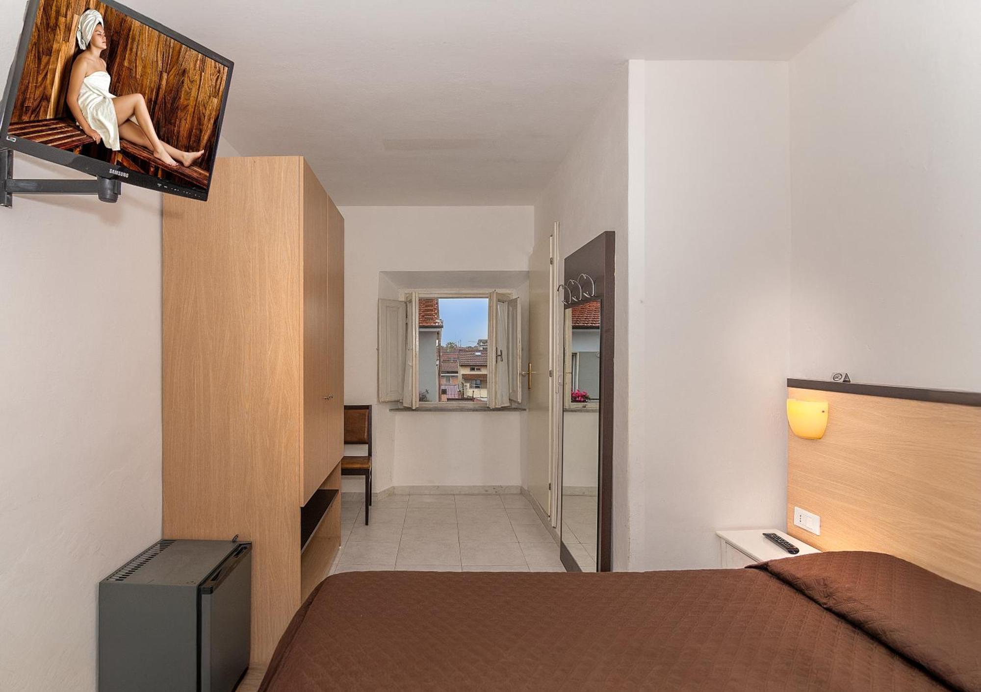 Hotel Rex В'яреджо Номер фото