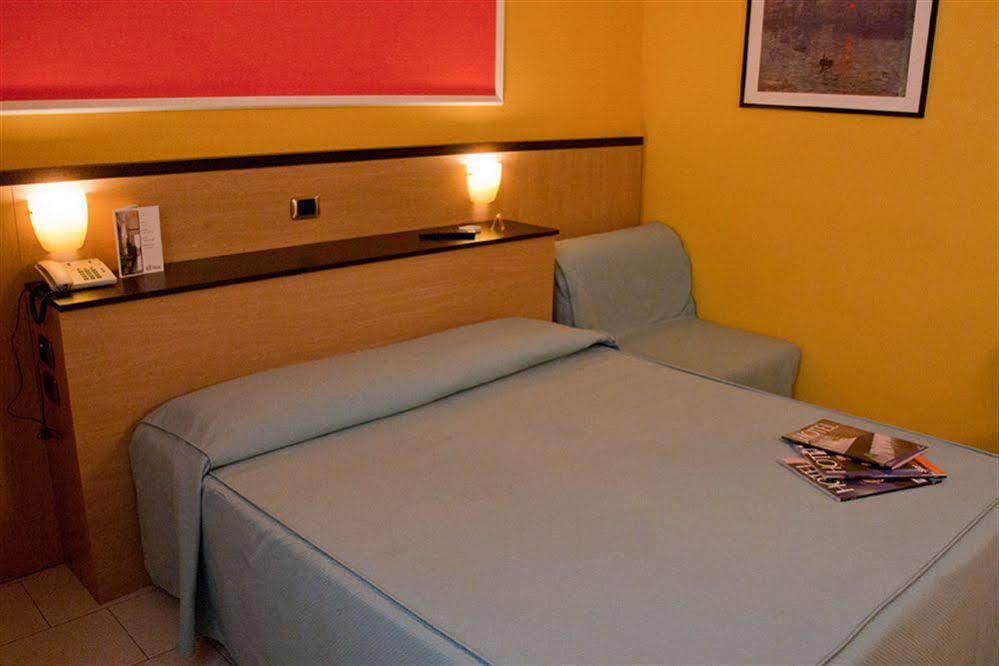 Hotel Rex В'яреджо Екстер'єр фото